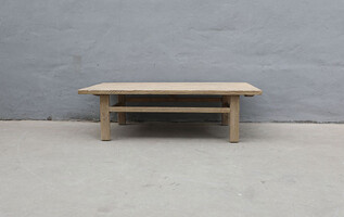 32-1640, Wooden coffee table 