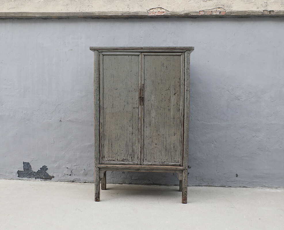 32-283, High gloss cabinet 