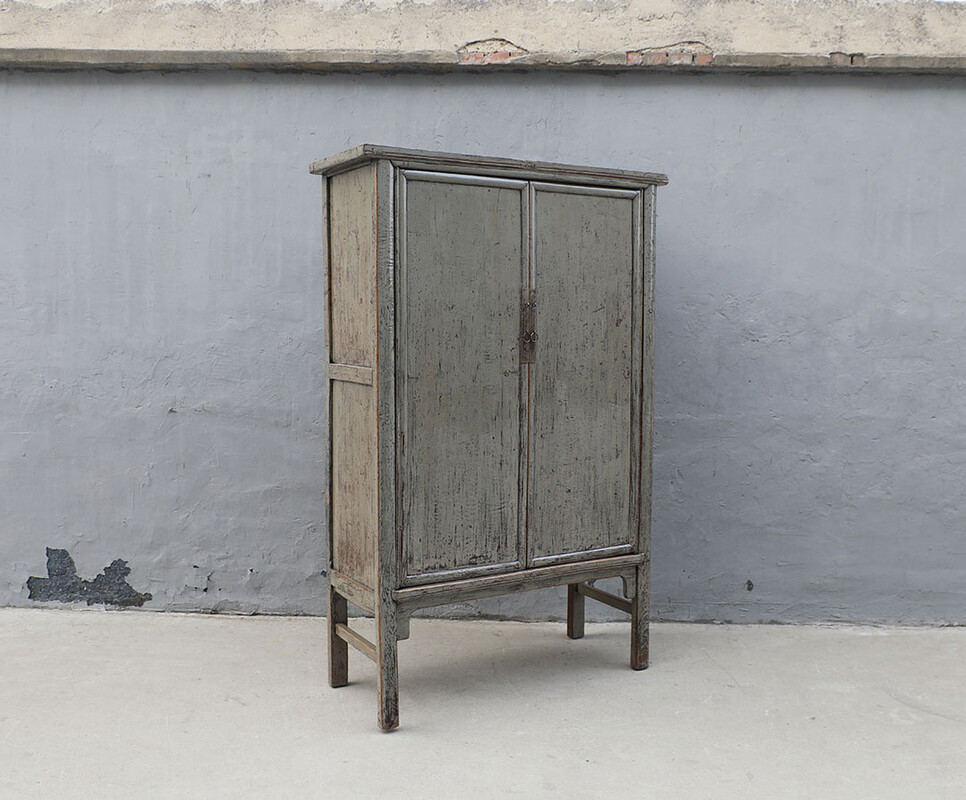 32-283, High gloss cabinet 