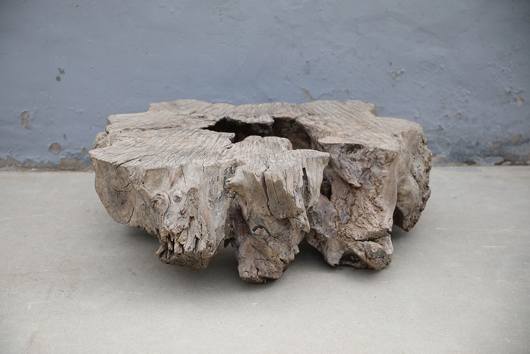 42-810, Raw wooden coffee table 