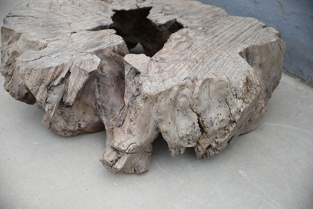 42-810, Raw wooden coffee table 