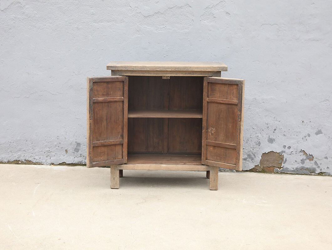 52-5626, Small cabinet