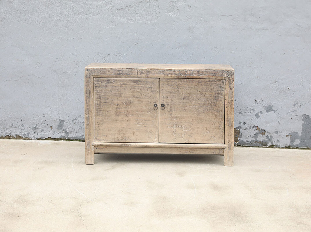 52-5643, Wooden sideboard