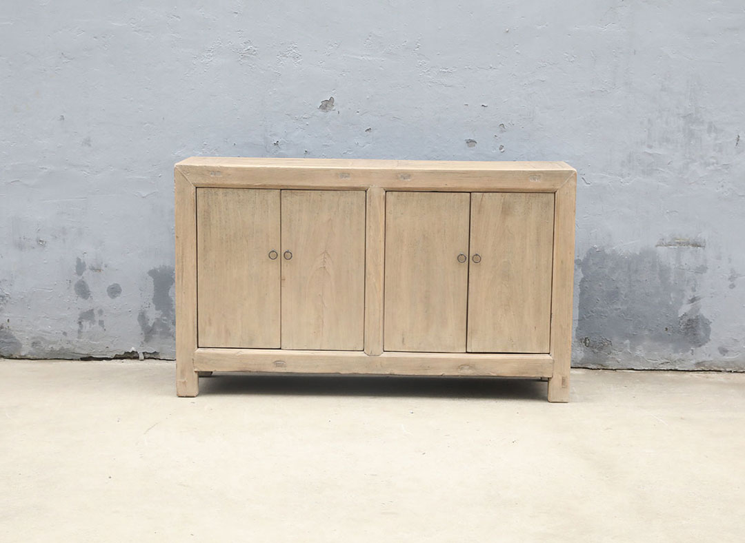 52-7307, Wooden sideboard with 4 doors