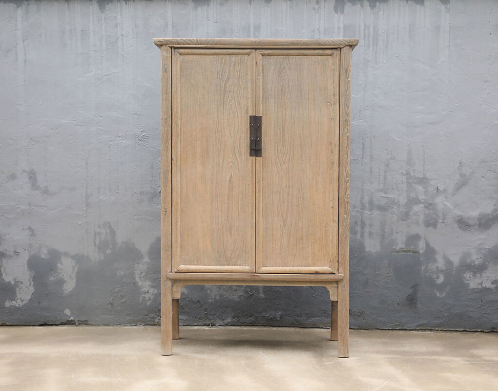 52-7773, Wooden cabinet 
