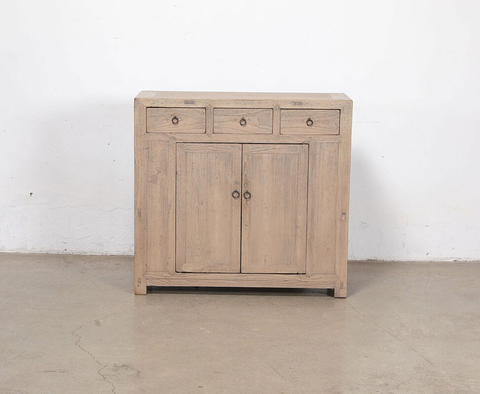 52-9605, Wooden sideboard 