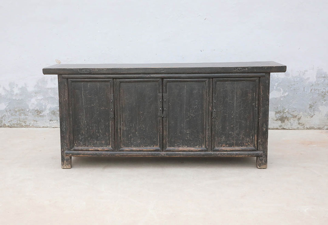 A119, Black sideboard with 4 doors