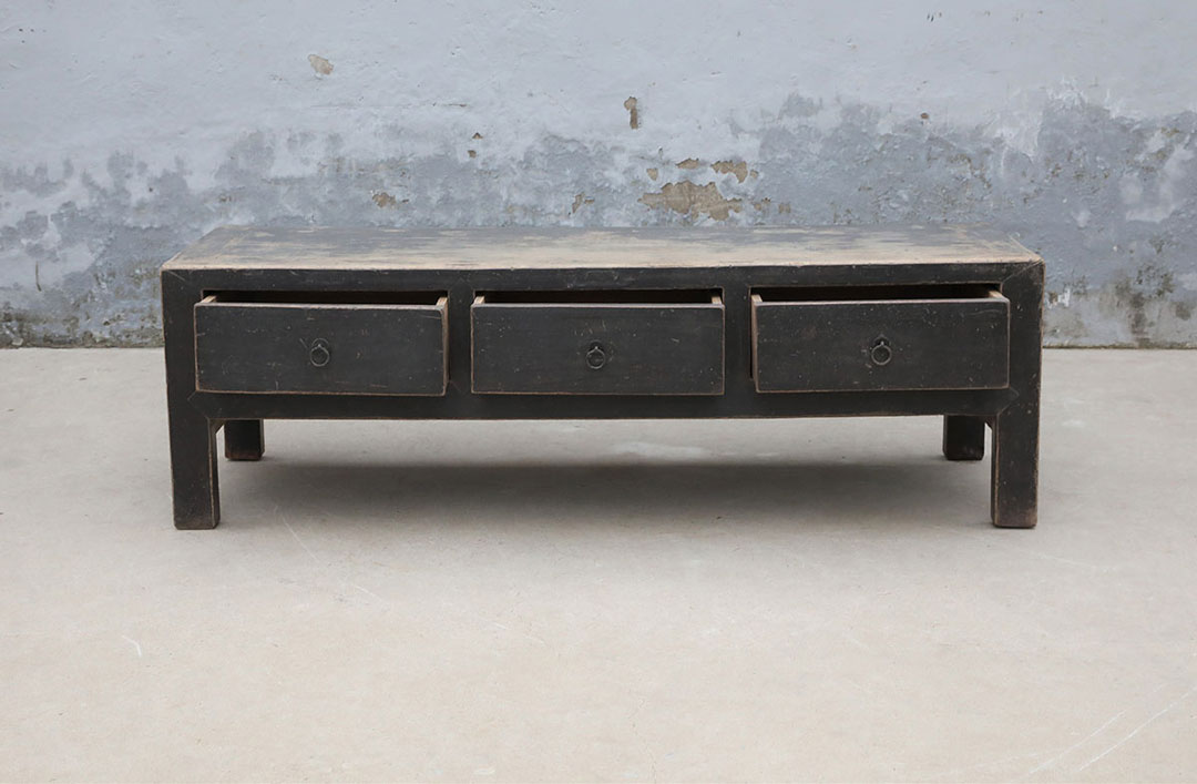 A165, Black tv cabinet with 3 drawers