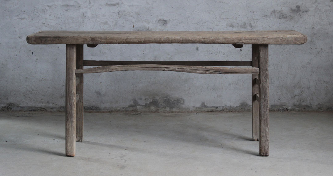 BT-1159, Wooden side table