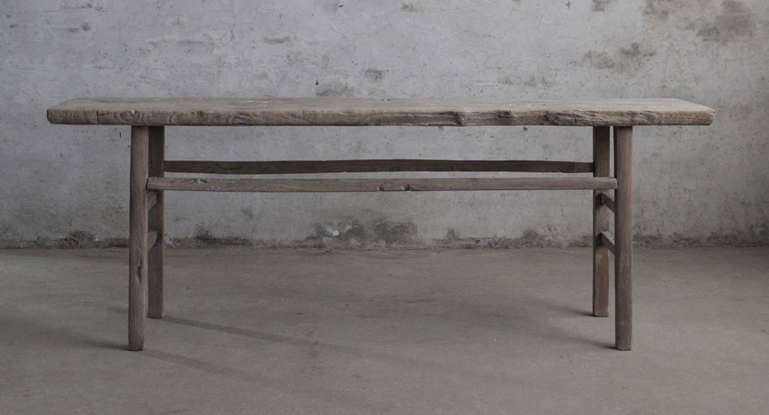 BT-1352, Wooden side table 