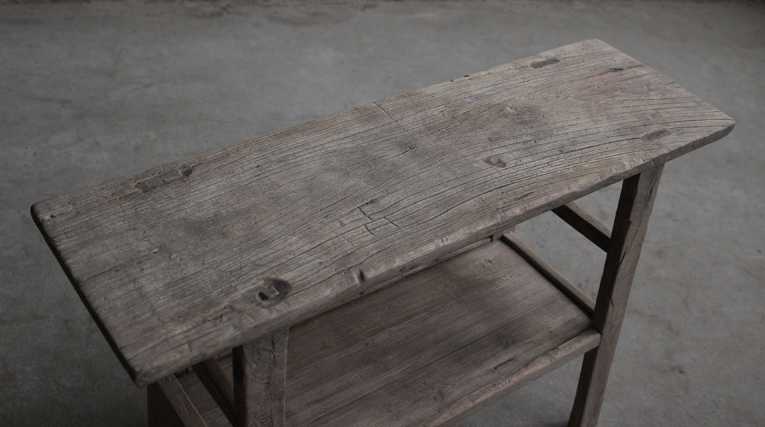 BT-1431, Side table with shelf 