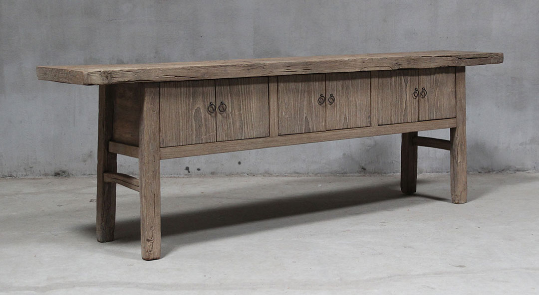 BT-1537, Side table with 6 doors 