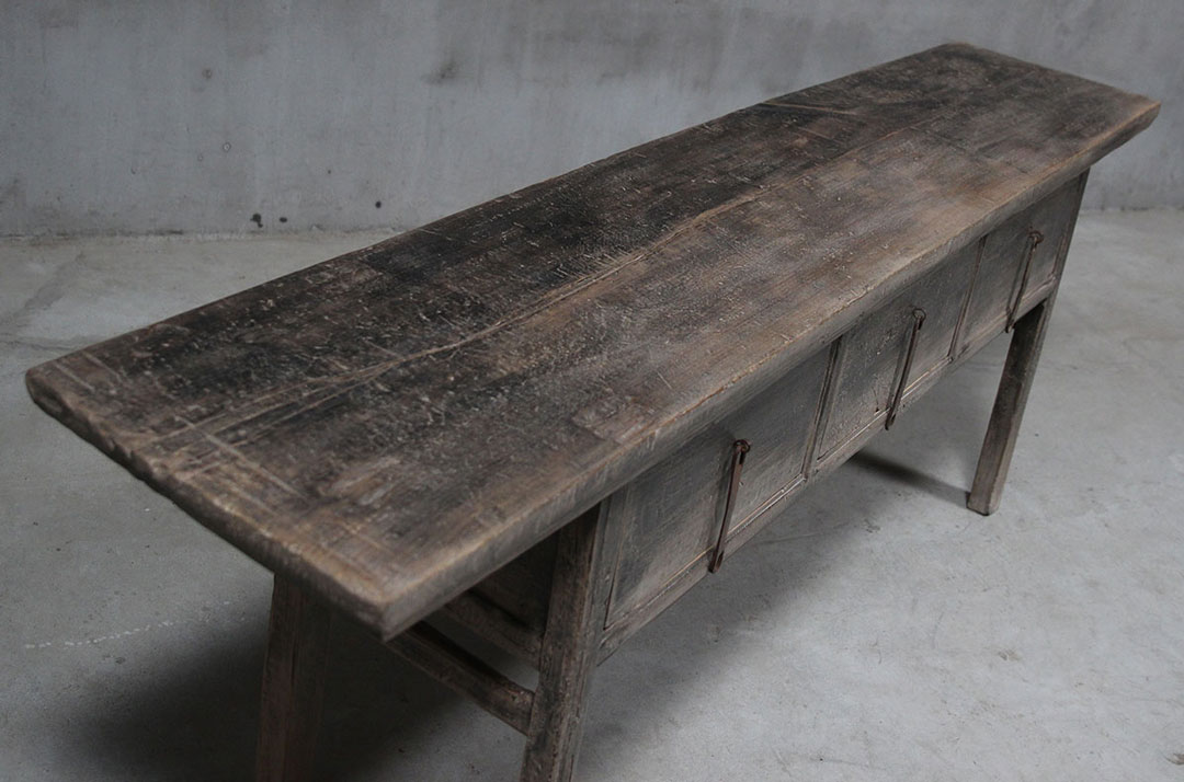 BT-1625, Black side table with 3 drawers