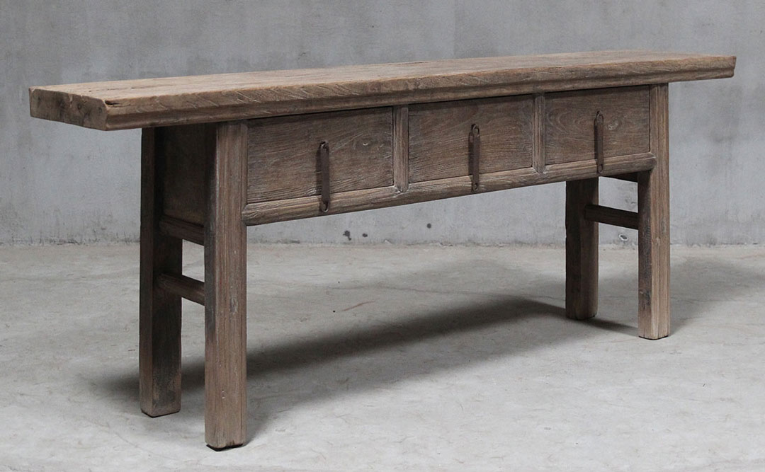 BT-1652, Side table with 3 drawers