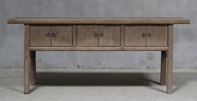 BT-1660, Side table met 6 deuren 