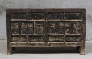 BT-1828, Antique dresser