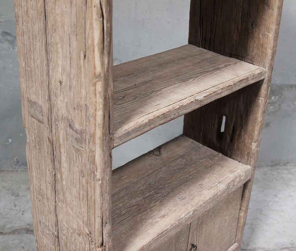 BT-1965, Wooden open cabinet 