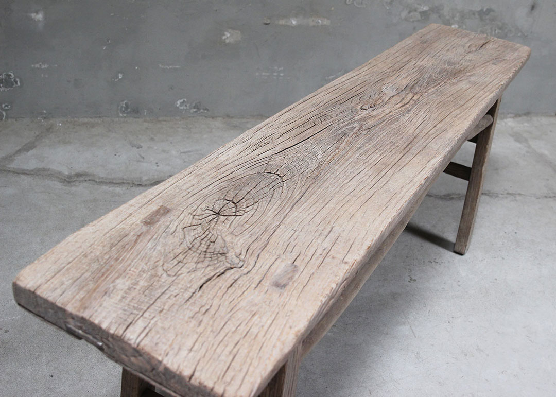 BT-1975, Wooden side table 