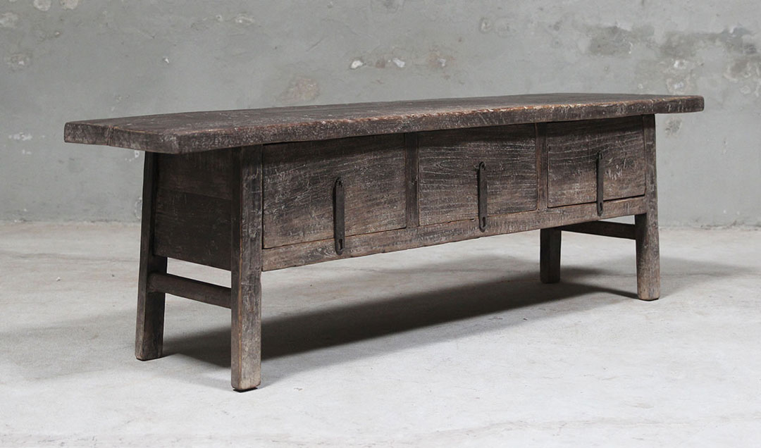 BT-1993, TV cabinet with 3 drawers