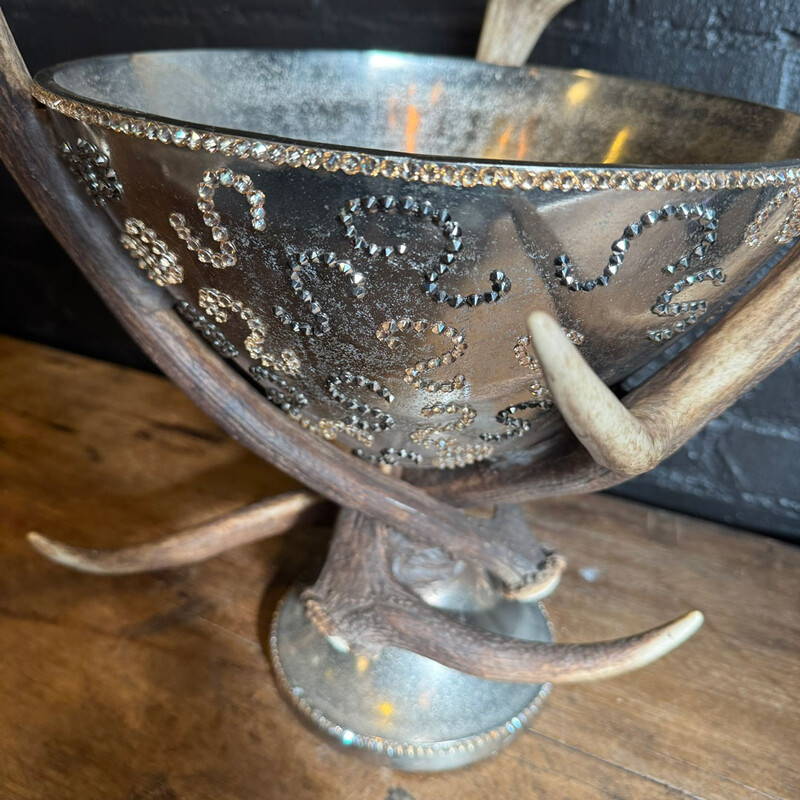 CG 222, Antler champagne cooler with Swarovski 