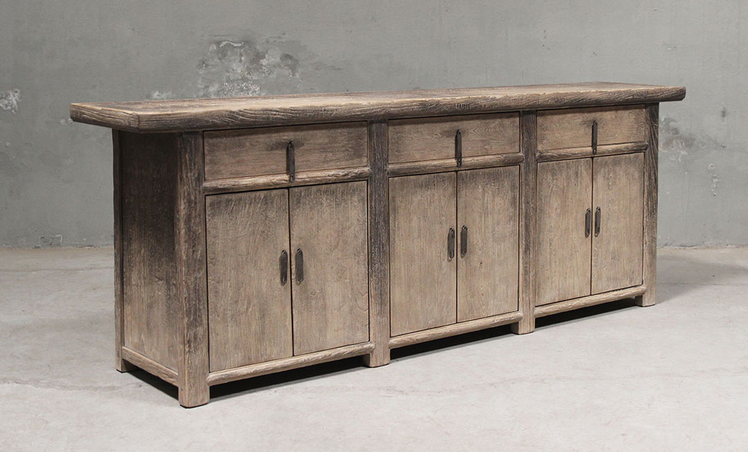 CHC 796, Sideboard with doors and drawers