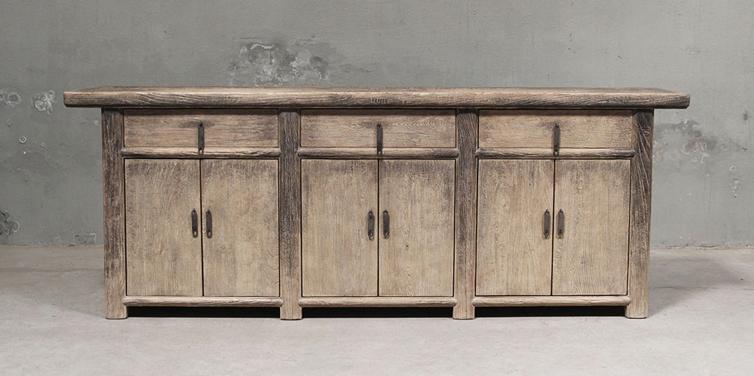 CHC 796, Sideboard with doors and drawers