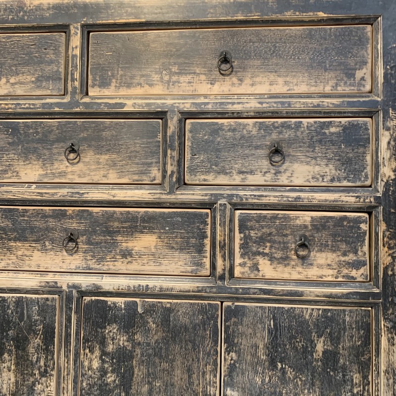 DS 313, Sideboard with 4 doors and 8 drawers