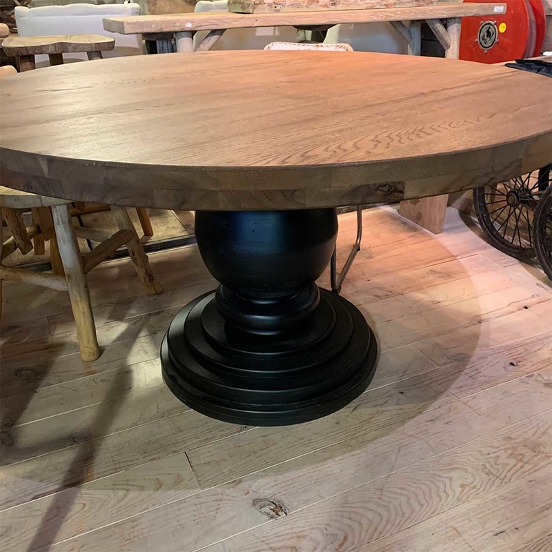 Om te mediteren Getand animatie Fraaie ronde tafel. De tafel heeft een zware massieve houten voet - eetkamertafel - Antieke tafels, tafels van oud hout. landelijke tafels. - De Jong Interieur Om te mediteren Getand animatie Fraaie ronde tafel. De tafel heeft een zware massieve houten voet - eetkamertafel - Antieke tafels, tafels van oud hout. landelijke tafels. - De Jong Interieur