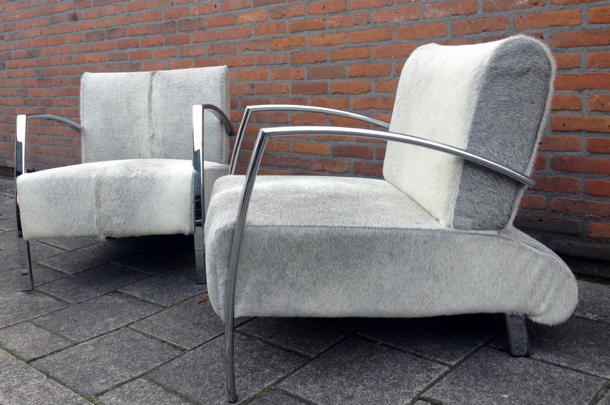 Fraaie design fauteuils van koeienhuid. Koeien stoel - Fauteuils