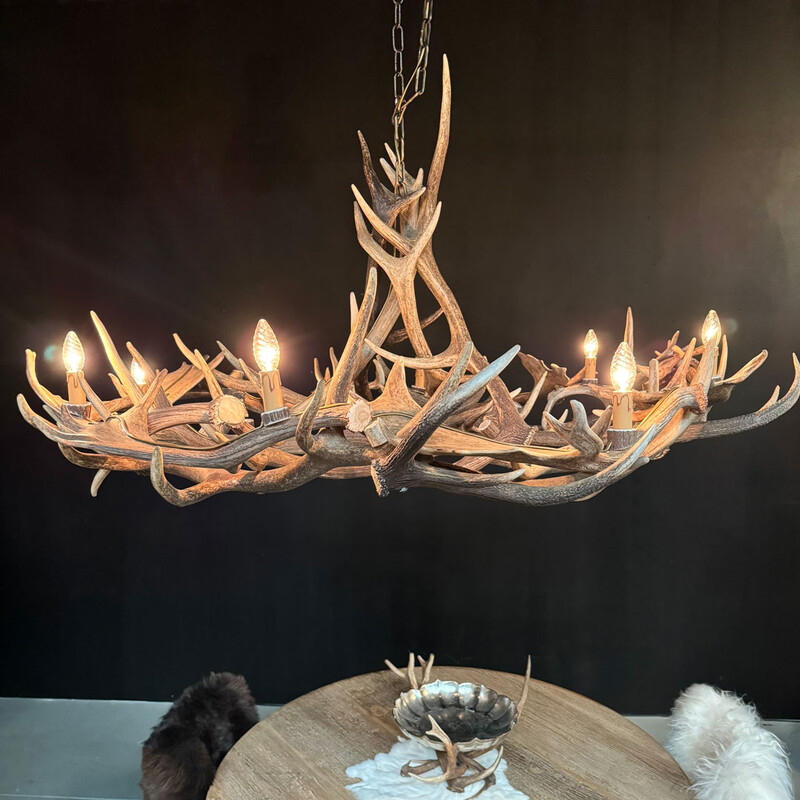 HG 222-B Big round chandlier from deer antlers