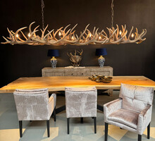 HG 247-A, Chandelier made of deer antlers with 10 lamps and 3 spots
