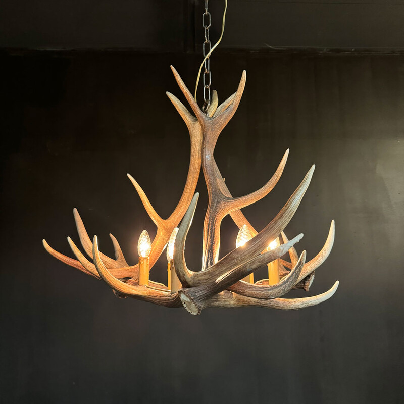 HG 259, Chandelier made of deer antlers with 6 lamps, model -Mountain-