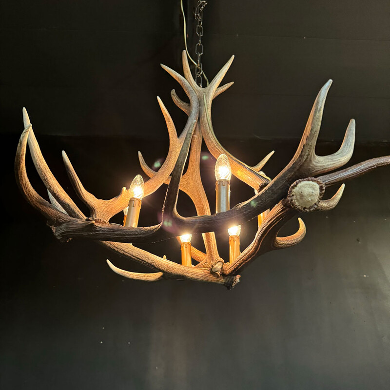 HG 259, Chandelier made of deer antlers with 6 lamps, model -Mountain-