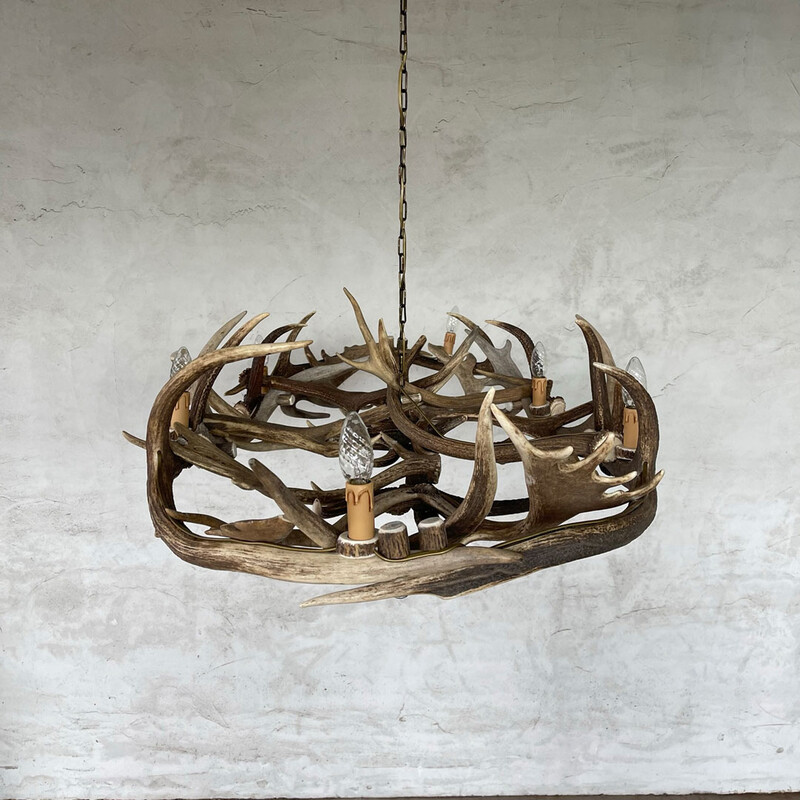 HG 272, Oval antler chandelier with 6 lamps