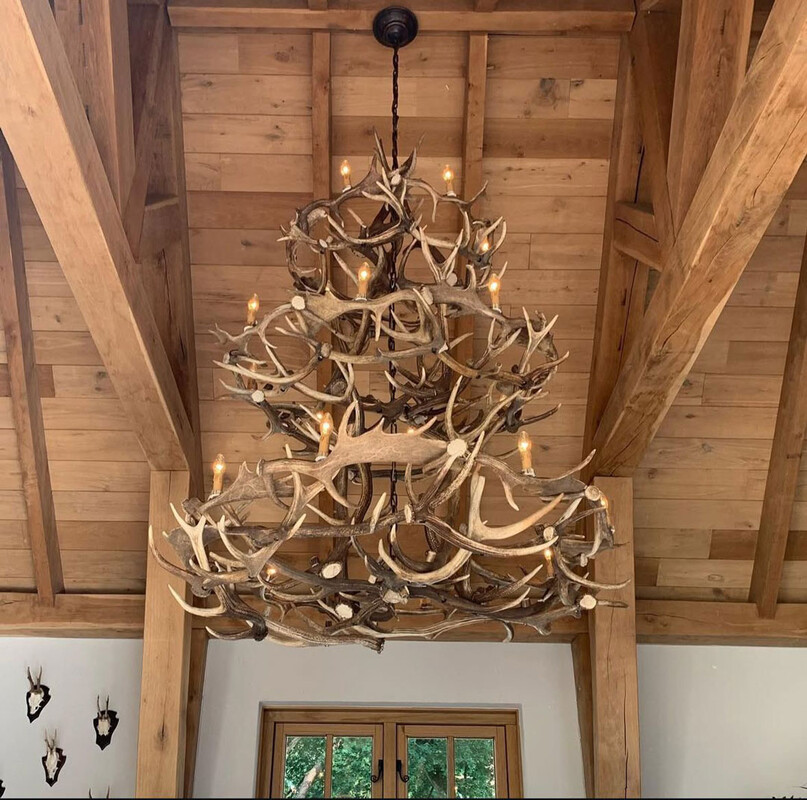HG 275, Antler chandelier with 3 layers 