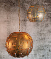 HL 128, Round metal pendant light with design