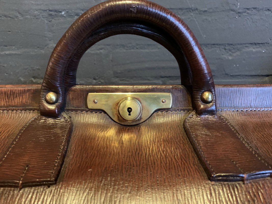 Vintage Antique Leather Suitcase Gladstone Bag