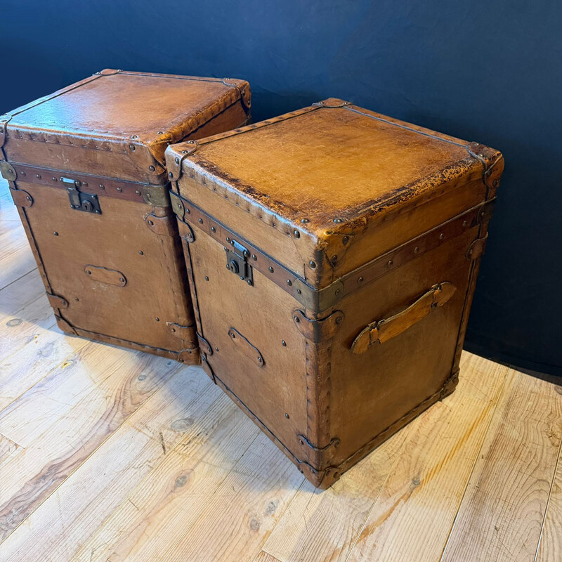 KO 187, Leather trunk set