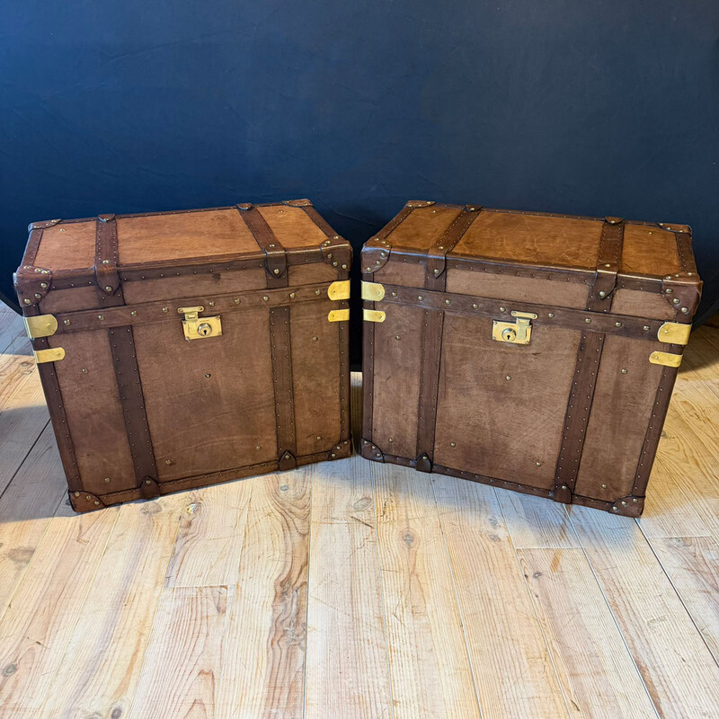 KO 188, Brown leather trunk set