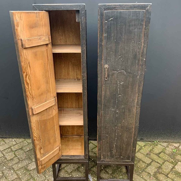 KT 156-B, Small cabinet with iron base - Kasten - landelijke meubels, voor landelijke inrichting, - De Jong Interieur