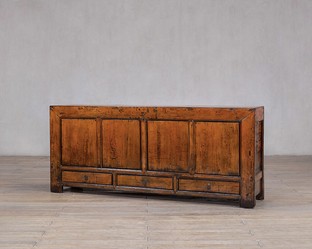 L-01, Orange sideboard
