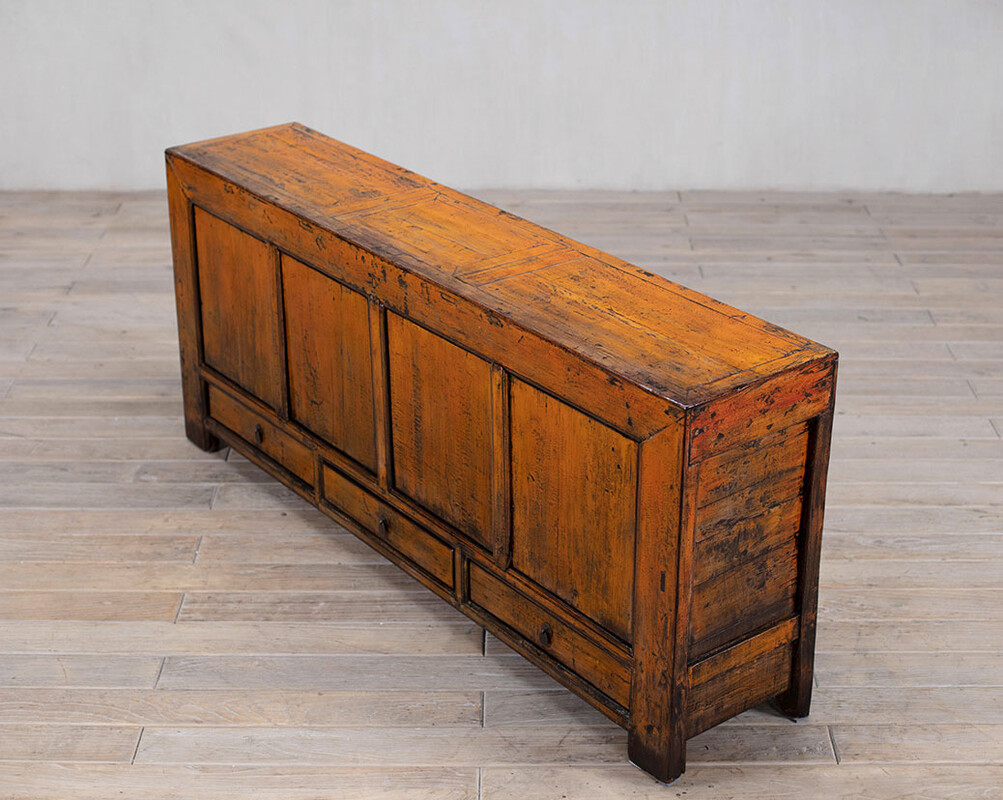 L-01, Orange sideboard