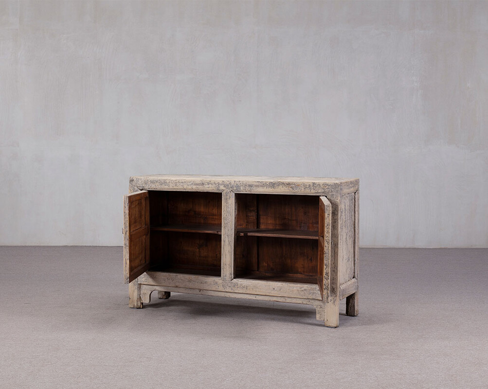L-09, Wooden sideboard
