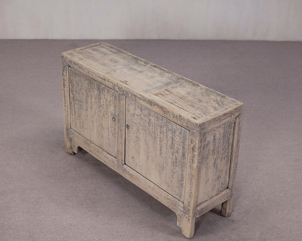 L-09, Wooden sideboard