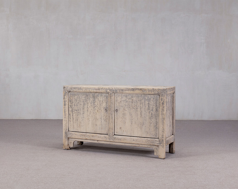 L-09, Wooden sideboard