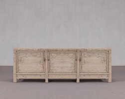 L-11, Wooden sideboard with 3 doors