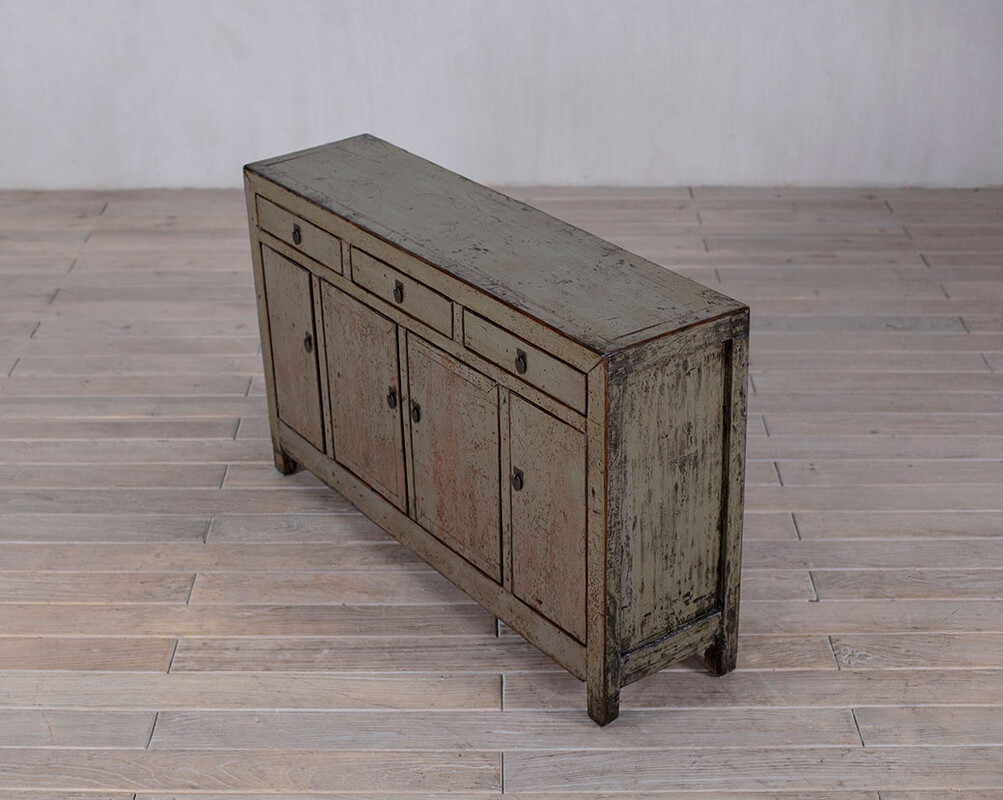 L-16, Green Sideboard 