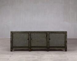 L-17, Green sideboard