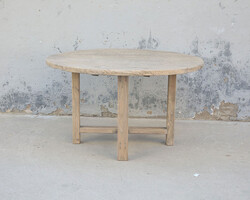 L-214, Wooden dining table