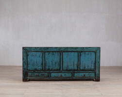 L-28, Blue sideboard 